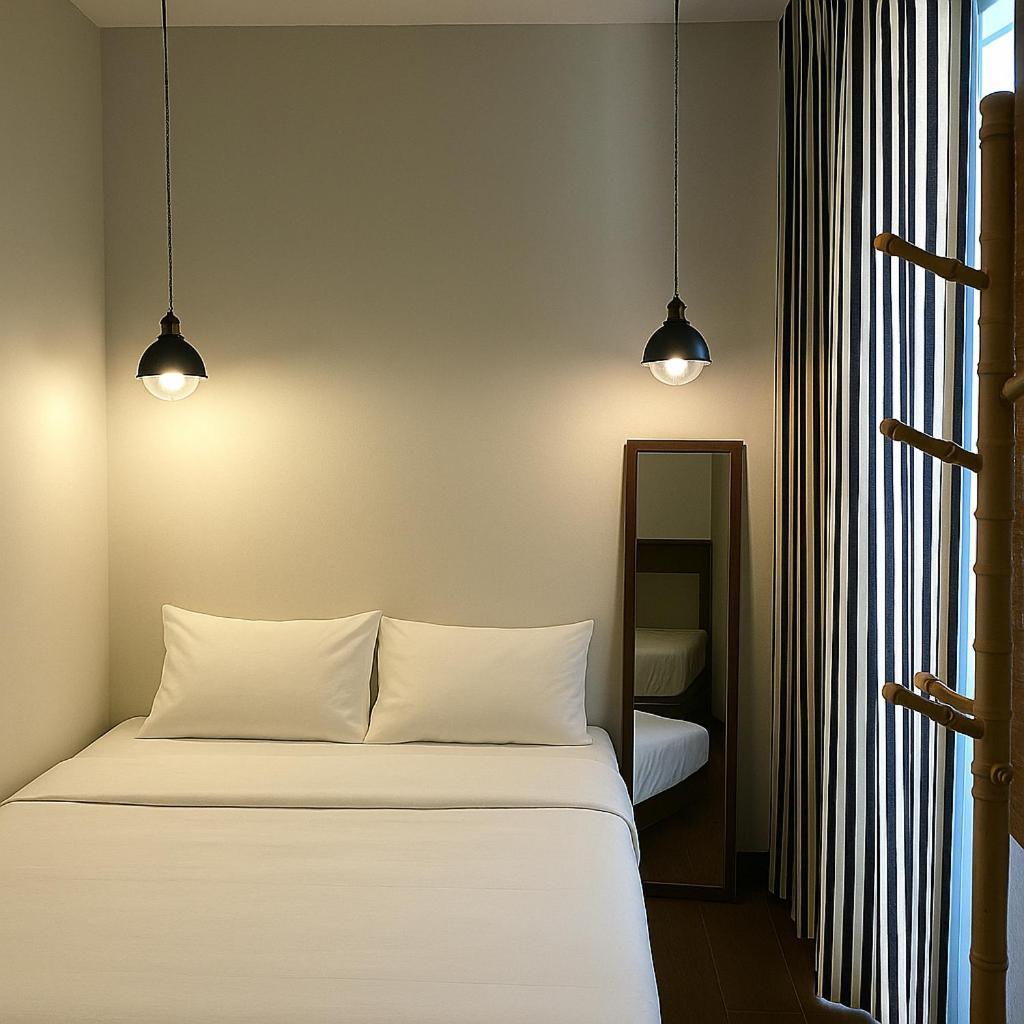 Khunluang Hostel (Adults Only) Chiang Mai Exterior photo
